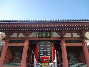 初観音の浅草寺