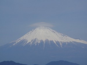 山梨県　富士山　雪化粧