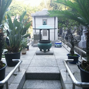 徳玄寺　納骨堂　石材　墓地