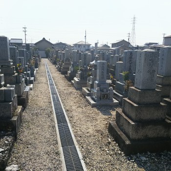 四日市市営　富洲原霊園　霊園全体　墓地　石材