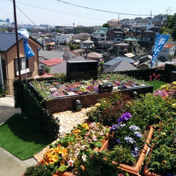 樹木葬　石材　墓石　お墓　花