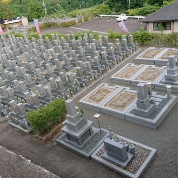 高槻霊園　霊園　墓地　墓石　石材