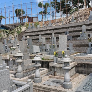お寺　寺院　墓地　お墓　墓石　石材